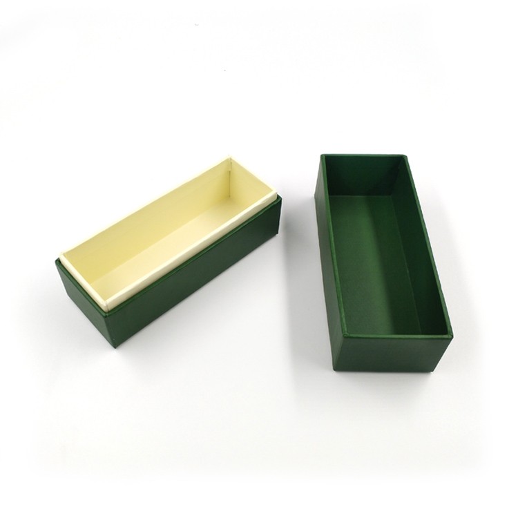 Green perfume box with lid